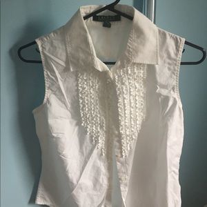 Sleeveless blouse